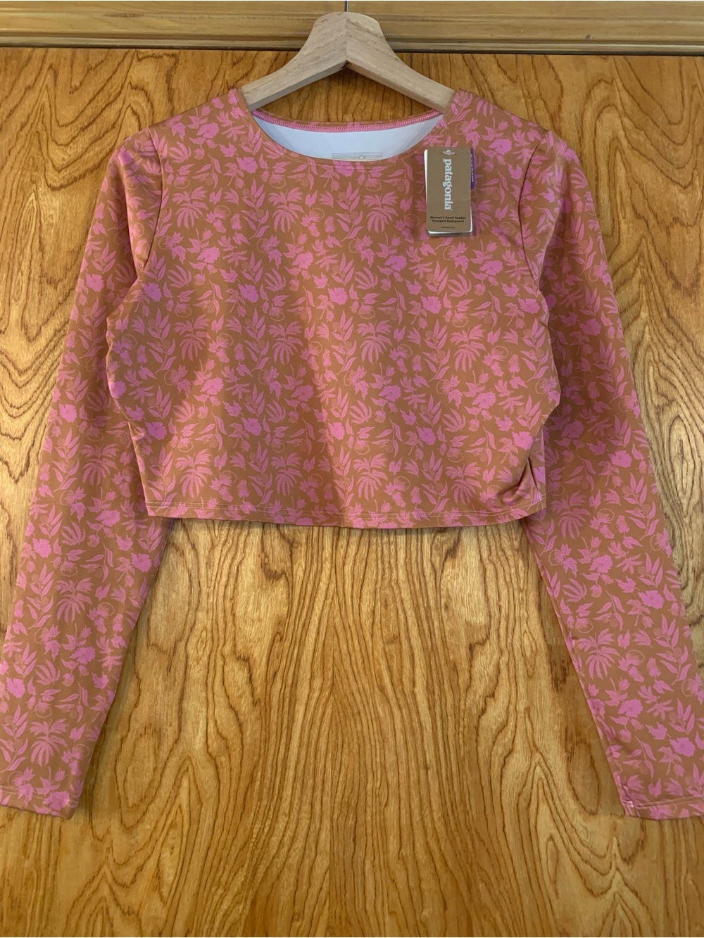 NWT Patagonia Rashguard
